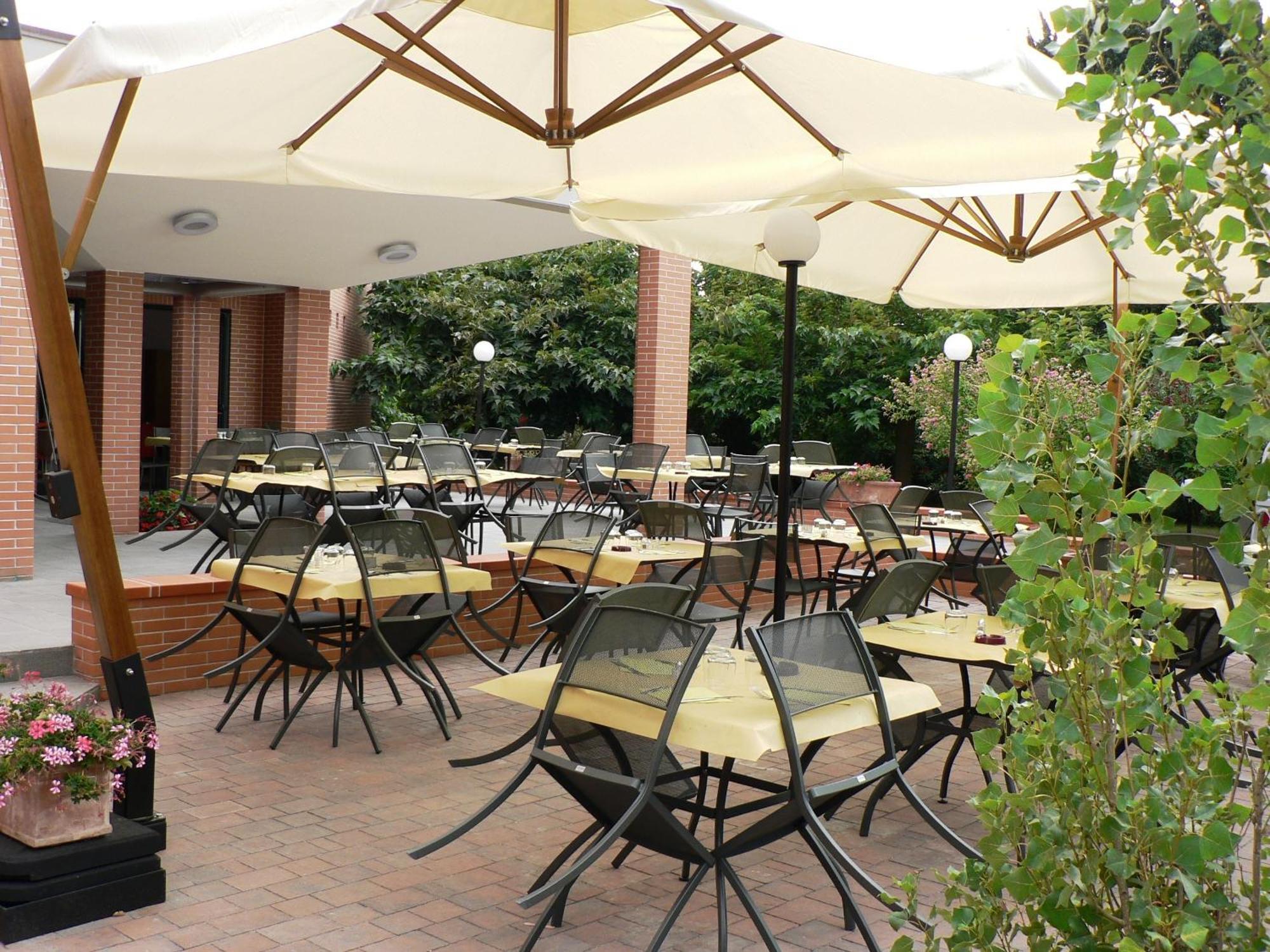 Ghiacci Vecchi Residence Venturina Terme Exterior photo