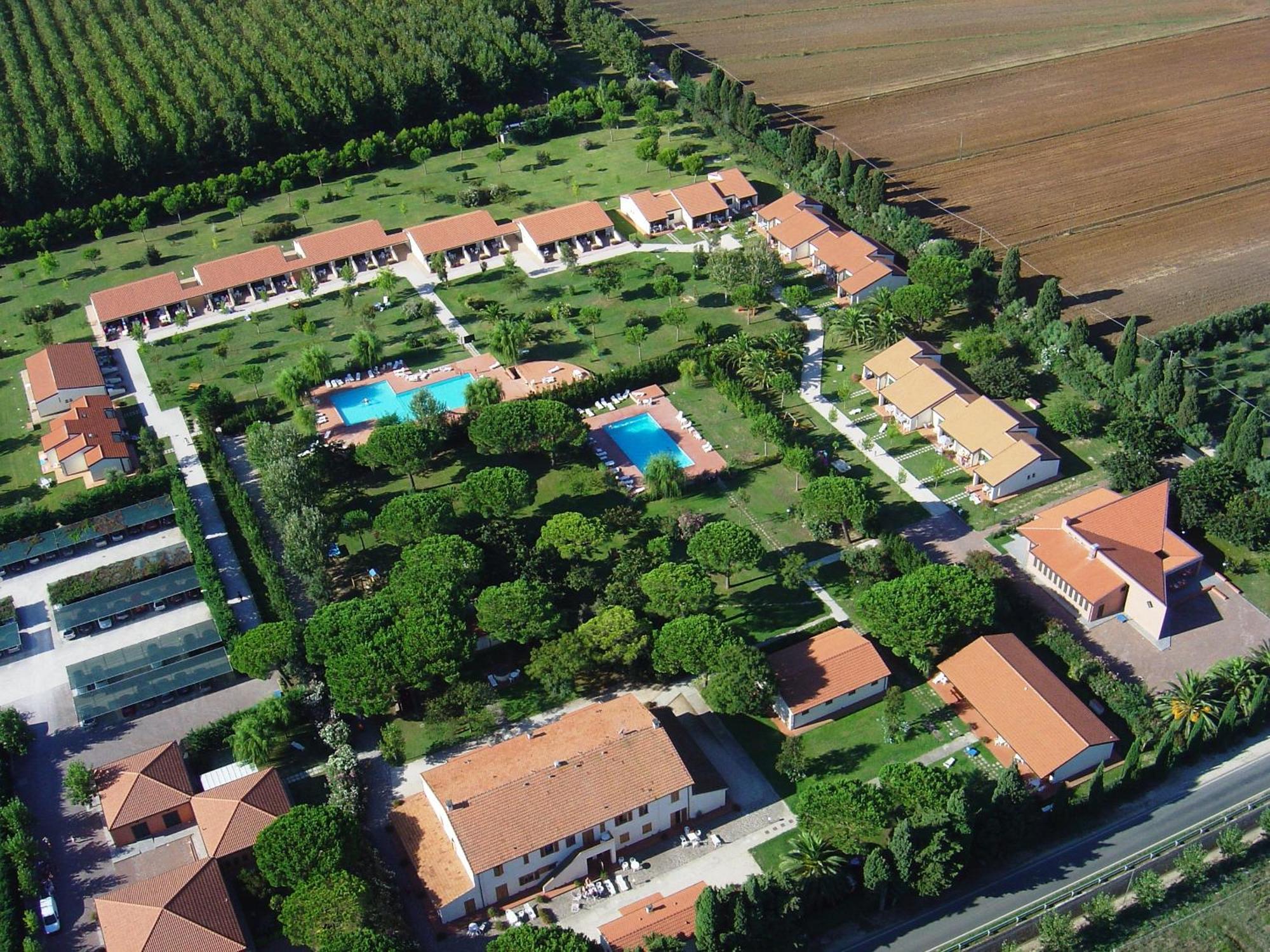 Ghiacci Vecchi Residence Venturina Terme Exterior photo