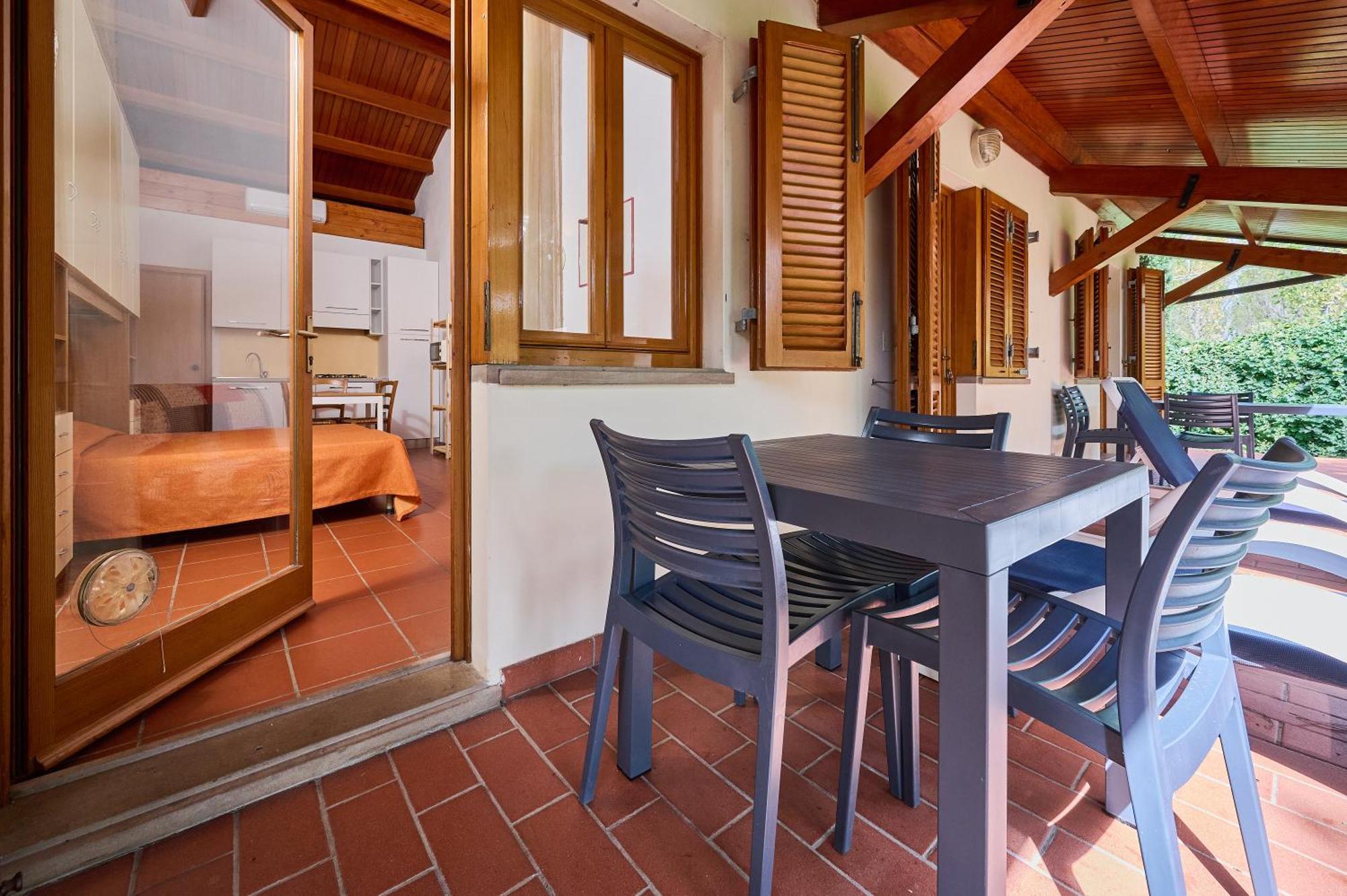 Ghiacci Vecchi Residence Venturina Terme Exterior photo